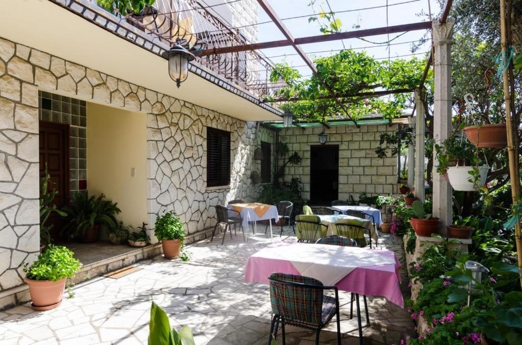 Guesthouse Moretic Orasac Quarto foto