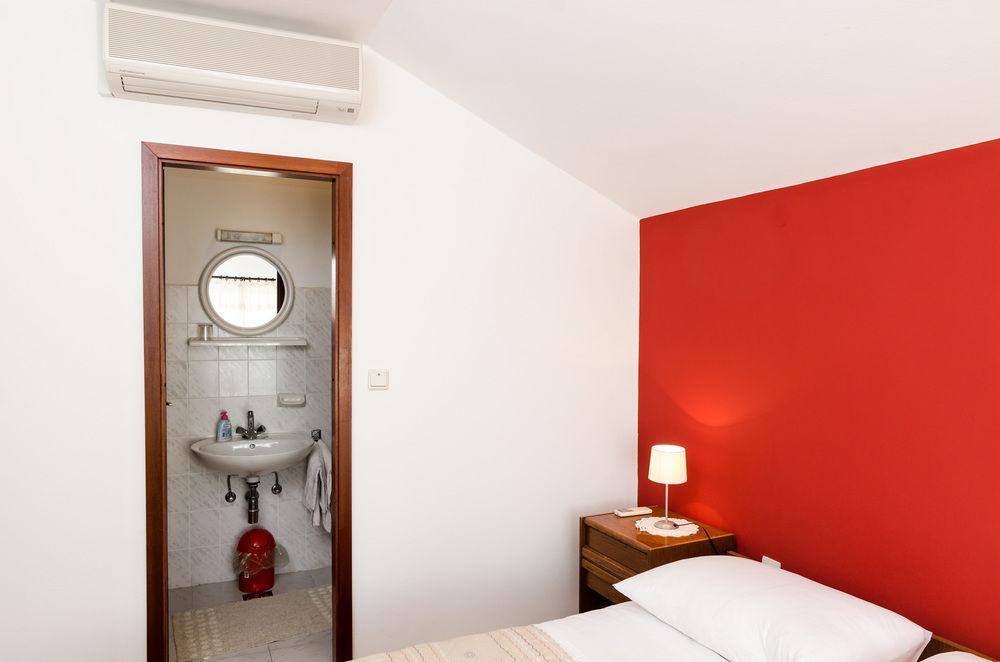 Guesthouse Moretic Orasac Exterior foto